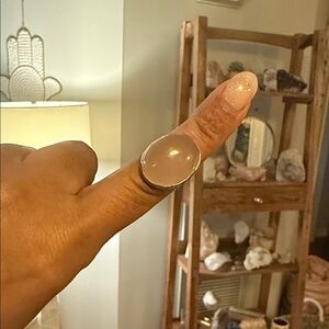 Elegant Rose Quartz Ring